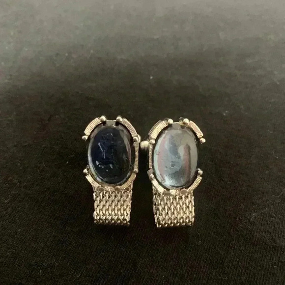 Vintage SWANK 1.25" Silver Tone Smoky Quartz Wrap Around Mesh Cufflinks. - Picture 6 of 11